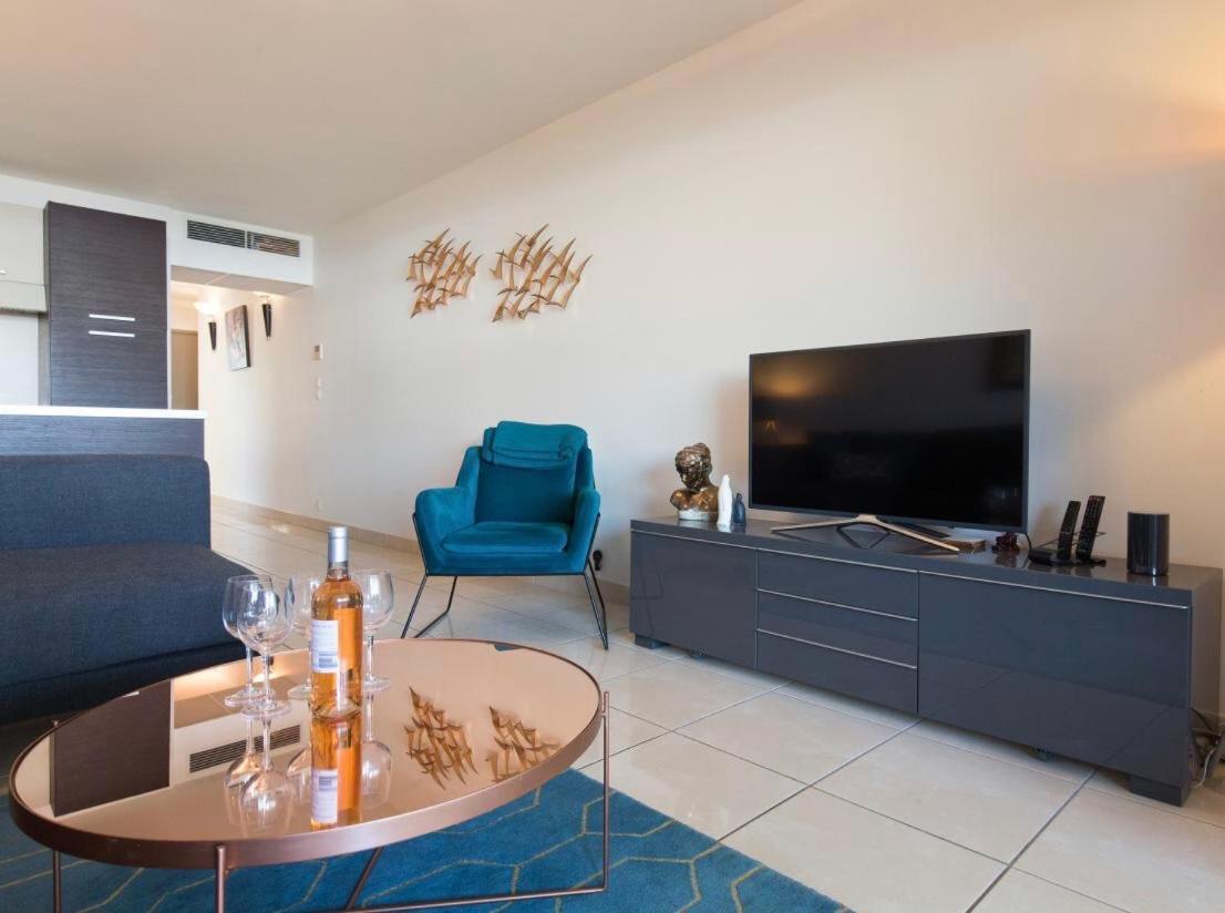 Luxury 3 Piece Garden Apartment In Cannes Marina Mandelieu La Napoule Bagian luar foto