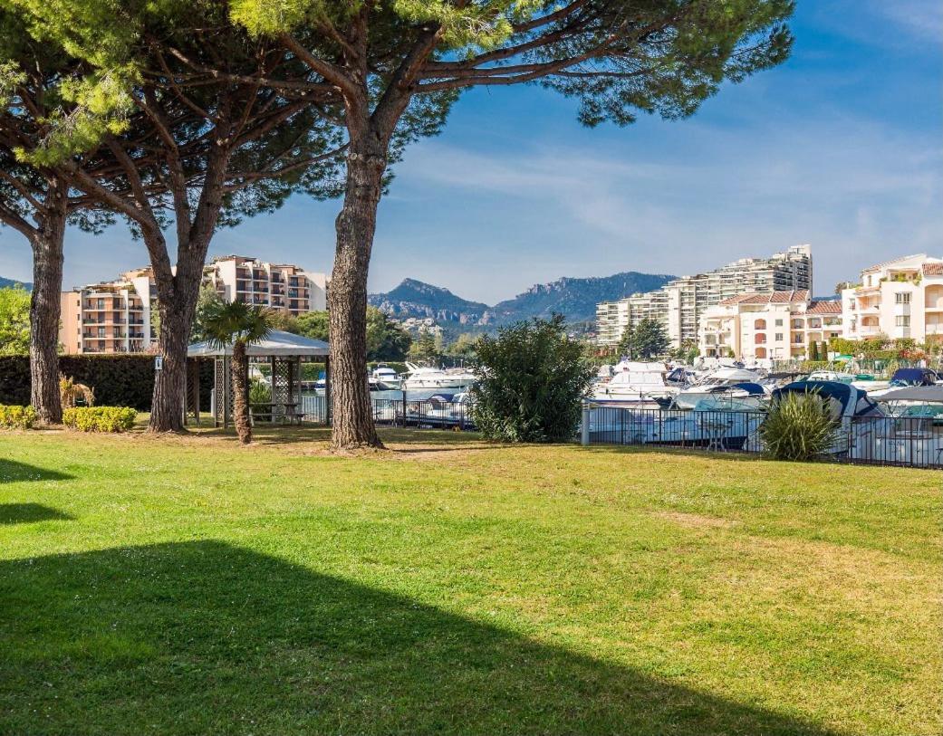 Luxury 3 Piece Garden Apartment In Cannes Marina Mandelieu La Napoule Bagian luar foto