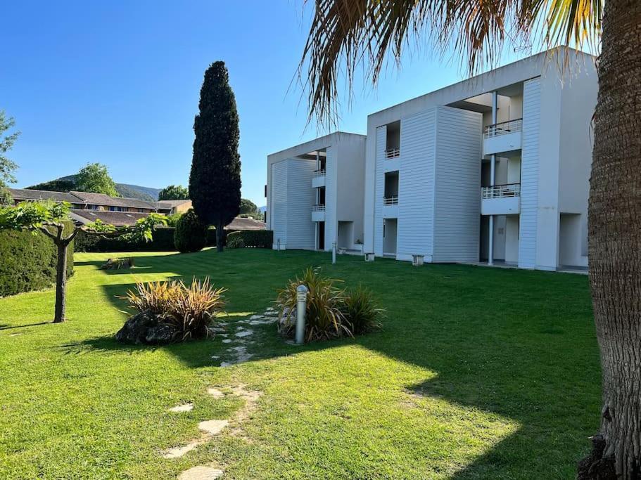 Luxury 3 Piece Garden Apartment In Cannes Marina Mandelieu La Napoule Bagian luar foto