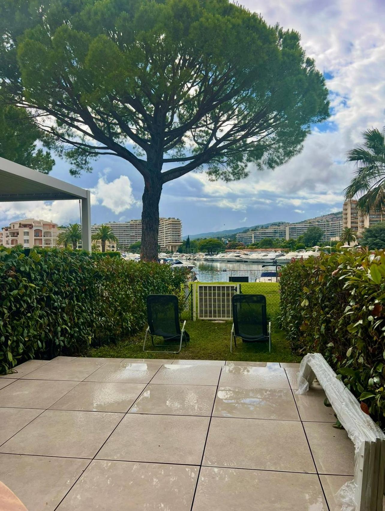 Luxury 3 Piece Garden Apartment In Cannes Marina Mandelieu La Napoule Bagian luar foto